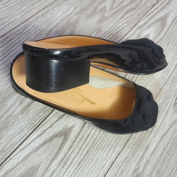 Ferragamo Sandals - Picture 4 of 7